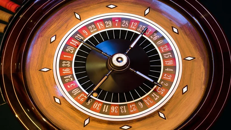 Chơi đăng ký cá độ UK88 - Casino Trực Tuyến Uy Tín | roulette,  roulette wheel,  rotate,  move,  blurred,  rotation,  game,  gambling,  game bank,  roulette,  roulette,  roulette,  roulette,  roulette,  roulette wheel